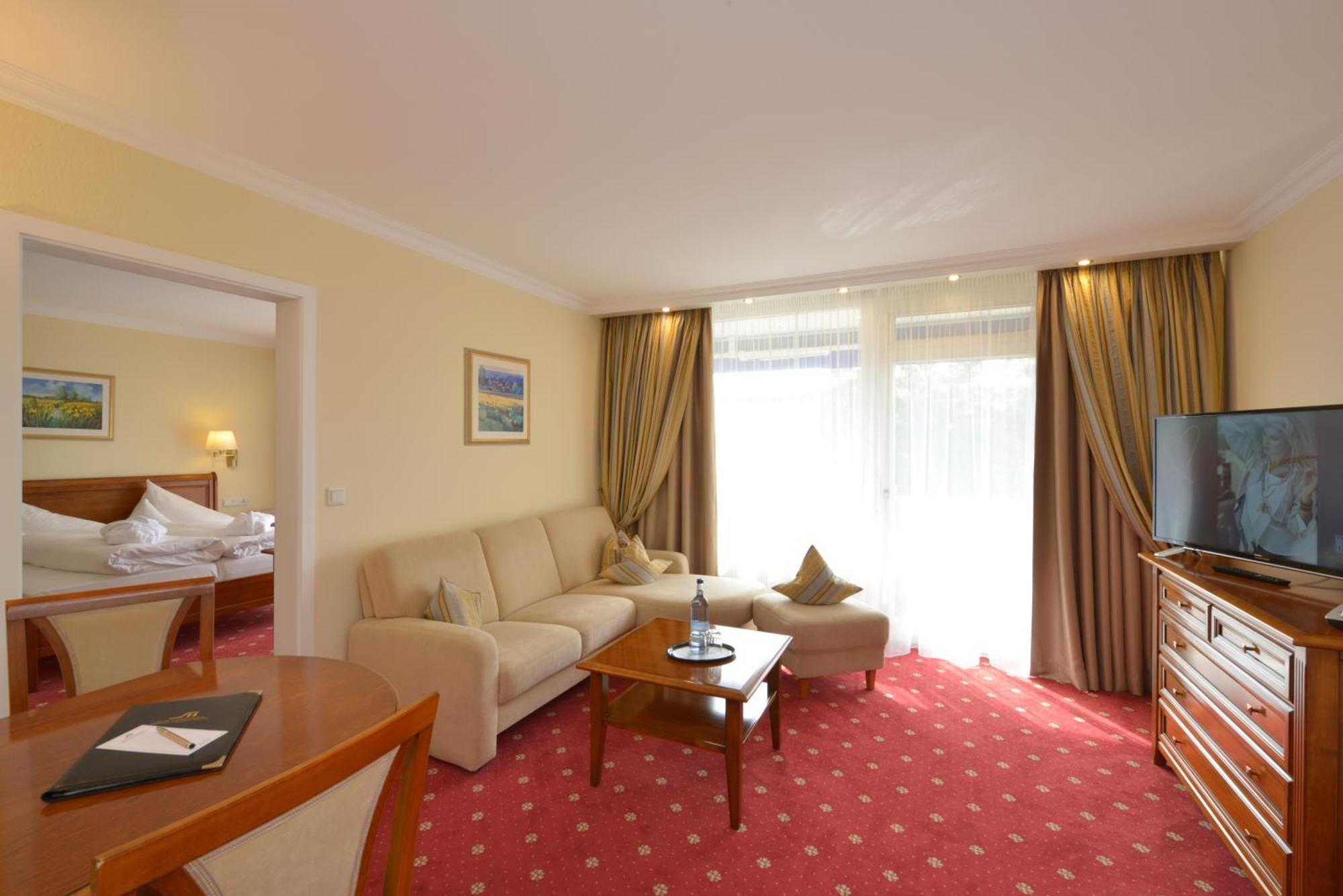 Hotel Schweizer Hof Thermal Und Vital Resort (Adults Only) Бад-Фюссінг Номер фото